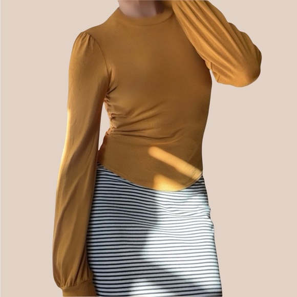 Lulus Tops - Lulus Burnt Orange Ribbed Stretch Top Blouse Size Small